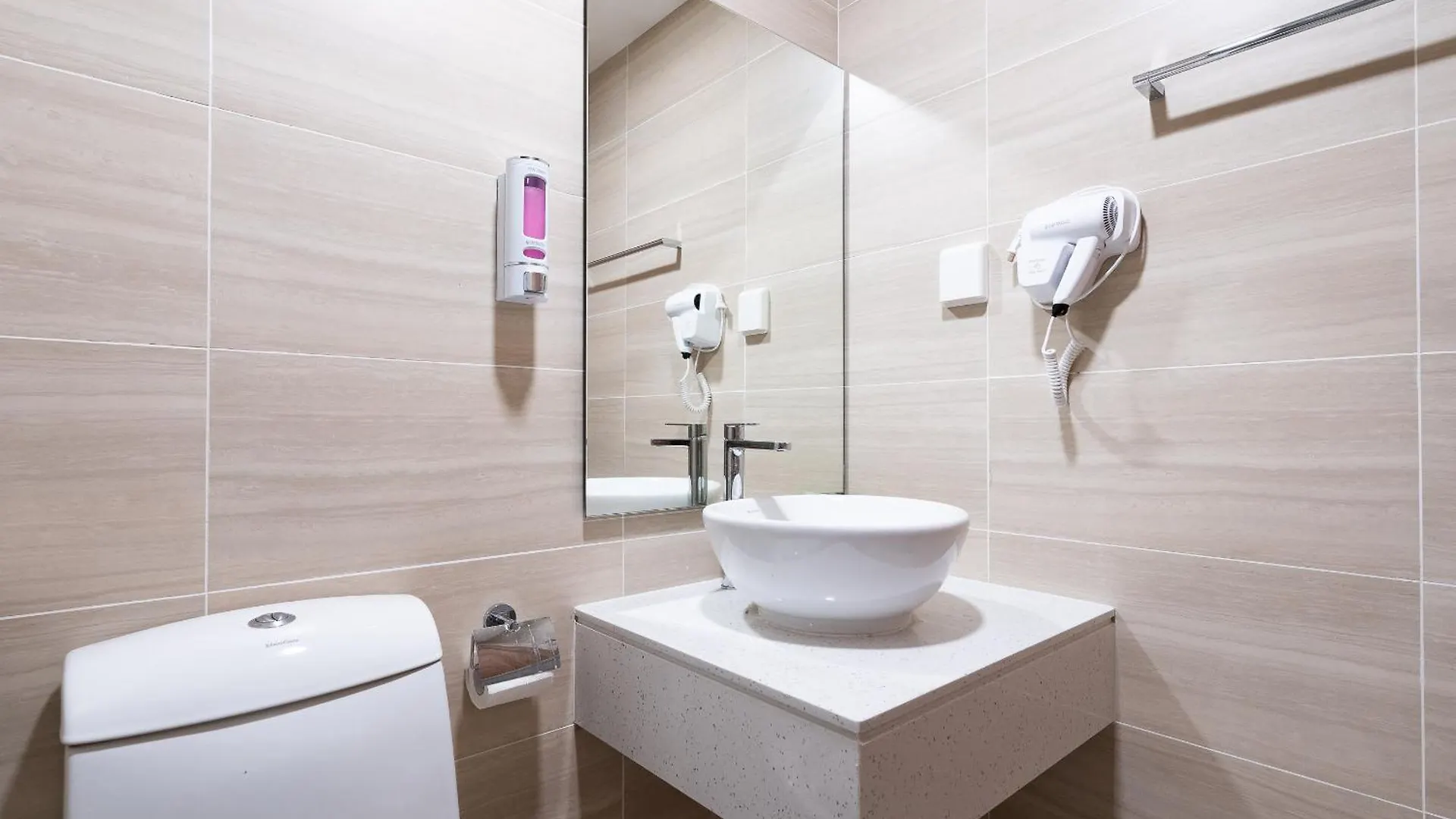 Rubi Home - Soho Apartment & Hotel District 1 Ho Chi Minh City Vietnam